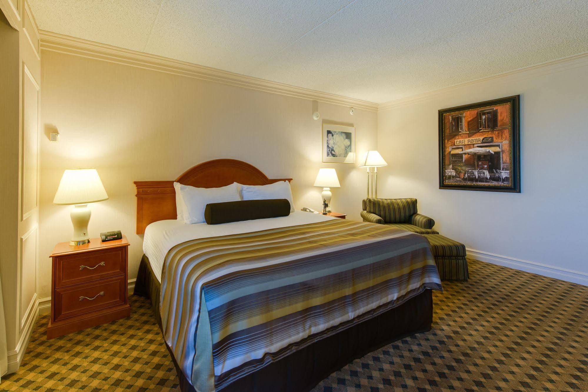 Black Knight Inn Red Deer Dış mekan fotoğraf
