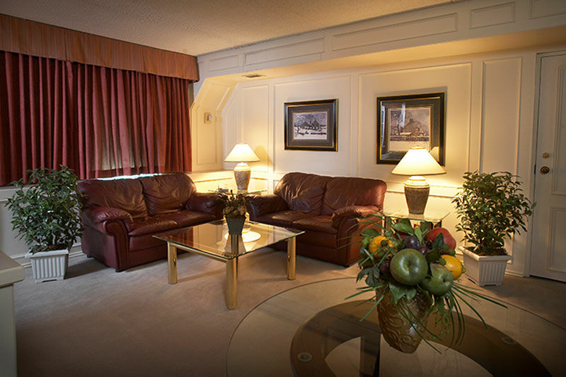 Black Knight Inn Red Deer Dış mekan fotoğraf